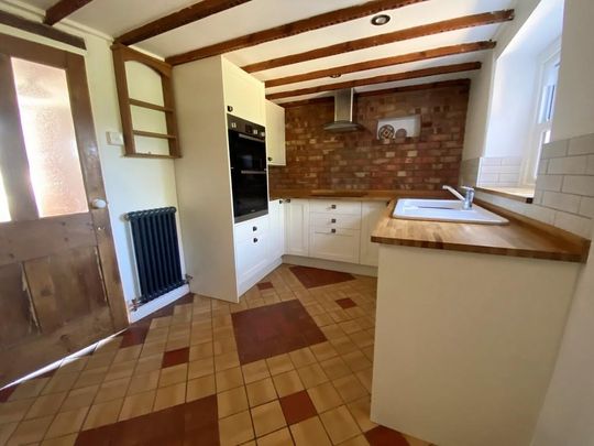 3 bedroom cottage to rent - Photo 1