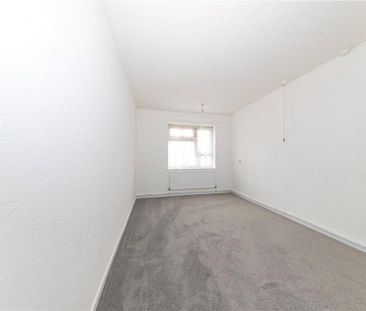 2 bedroom maisonette to rent - Photo 1