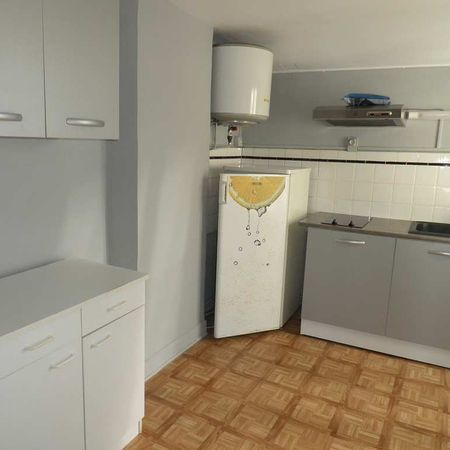 Location Appartement 1 pièce 36m² ANGOULEME 16000 - Photo 3