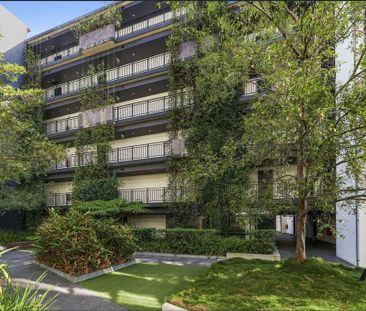 Stylish North-Facing Apartment in the Prestigious George & Allen Bu... - Photo 5