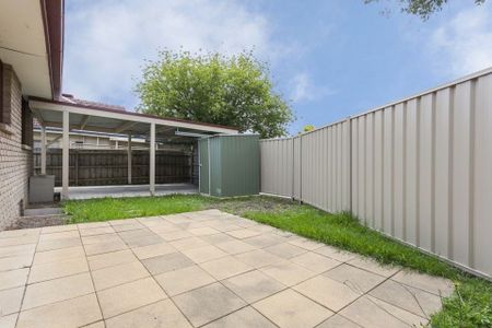 21 Vinter Avenue, Croydon - Photo 3