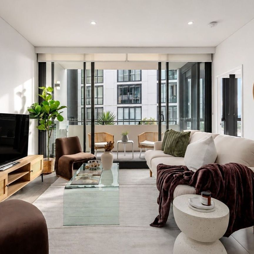 Contemporary Living with Exceptional Lifestyle Appeal - Photo 1