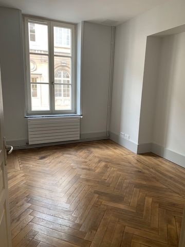 Location Appartement 63m² NANCY 54000 - Photo 2