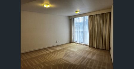 FANTASTIC BRIGHT & AIRY MODERN APARTMENT AVAILABLE FOR RENT! - Photo 2