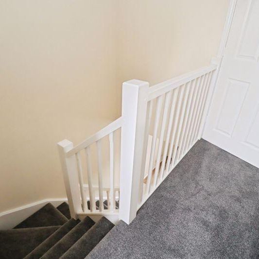 2 bedroom terraced house to rent - Photo 1