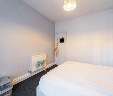 4 bedroom house to rent - Photo 2