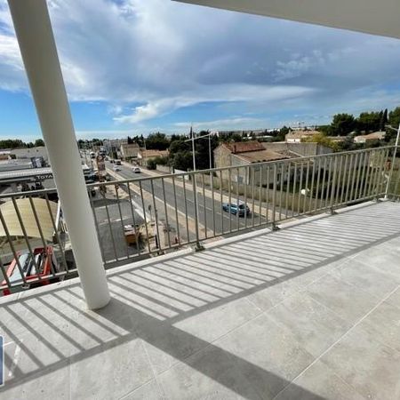 Location Appartement 3 pièces 60m² ARLES 13200 - Photo 3