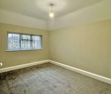 Signal Hayes Road, Sutton Coldfield, B76 - Photo 6