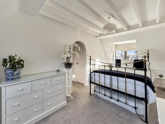 1 bedroom maisonette to rent - Photo 1