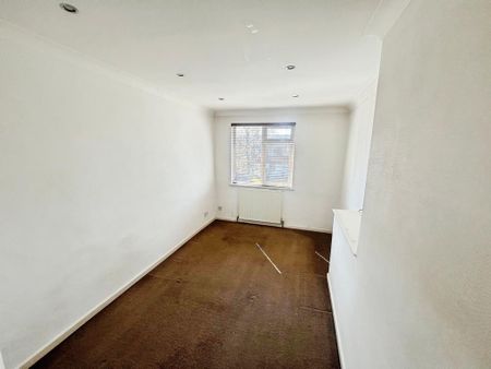 3 bedroom house to rent - Photo 3