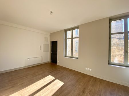 Appartement 2 pièces - CENTRE VILLE - Photo 4