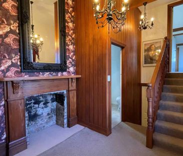 FIVE BEDROOMS - FOXTON - Photo 2