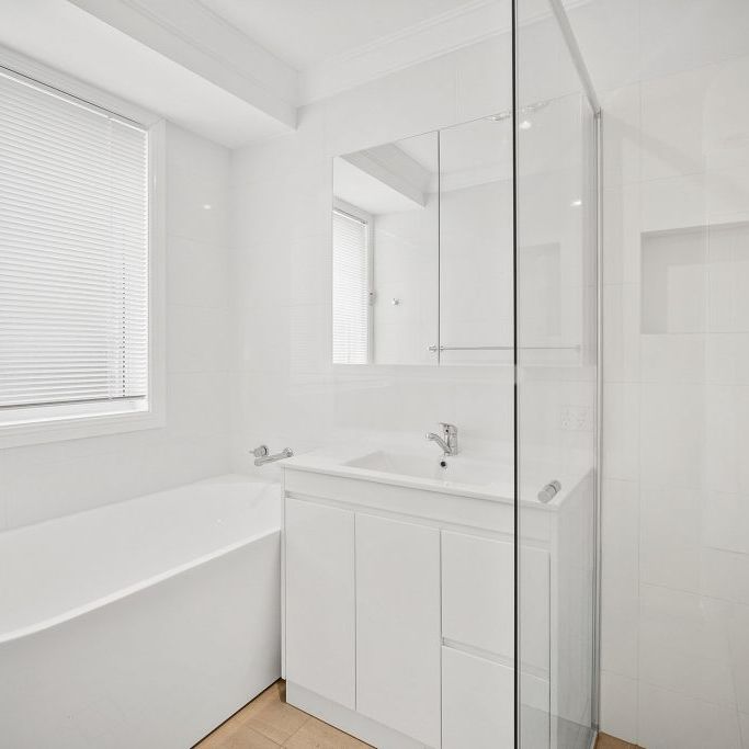 Modern Single-Level Family Home - Photo 1