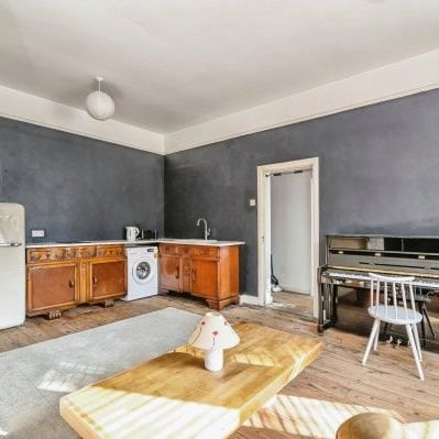 Chaucer Road, Bedford, MK40 - Photo 1