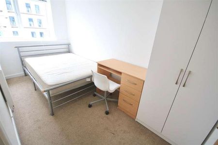 Enterprise House, Isambard Brunel Road, PO1 - Photo 4