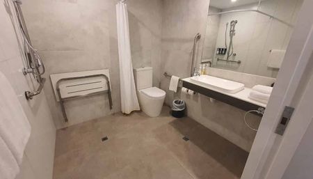 ACCESSIBLE APARTMENT - Photo 3