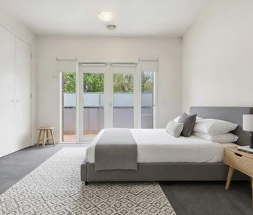 Thinking of selling? Contact our agent - Photo 6