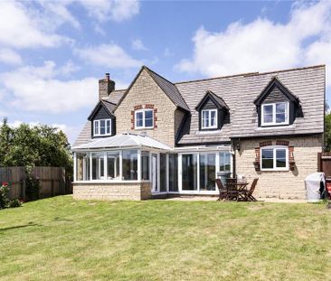 3 bedroom detached house to rent - Photo 5