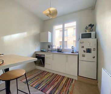 Location Appartement 2 pièces 47m² ROUEN 76000 - Photo 2