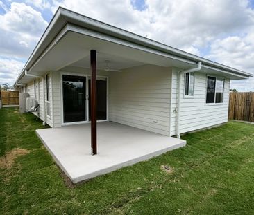 34 Kashmir Cct, Greenbank QLD 4124 - House For Rent | Domain - Photo 3