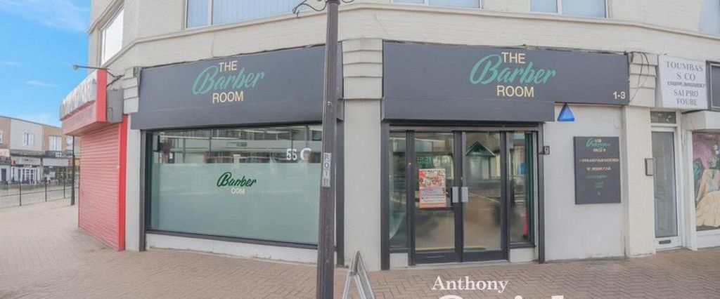 Studio to rent - Photo 1