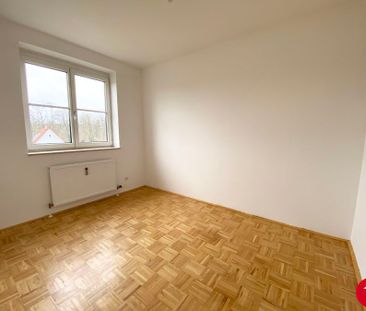 Geförderte 4-Zimmerwohnung mit Loggia - Foto 2