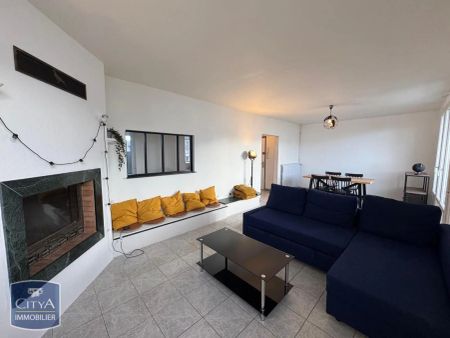 Appartement à louer 4 pièces 83.33m² - Photo 2