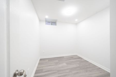 For Lease - 5106 Churchill Meadows Boulevard Unit# BSMT, Mississauga, Ontario - Photo 3