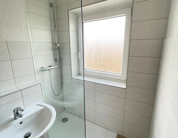 Erstbezug nach Renovierung! 2,5-Zimmer-Wohnung in Herne - Photo 1