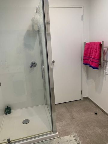 3 Bedroom Townhouse - Photo 3