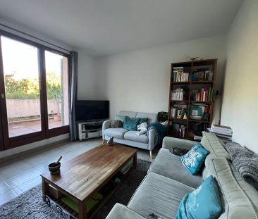 AIX EN PROVENCE - A LOUER - T2 - LA TORSE + GARAGE + TERRASSE - Photo 1