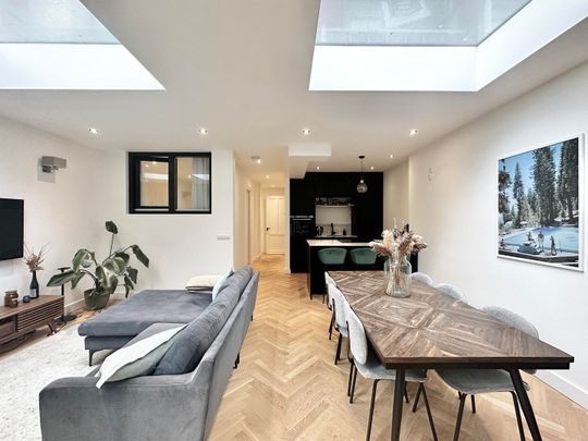 Appartement te huur: Doggersbankstraat 10 1055 NX Amsterdam - Photo 1