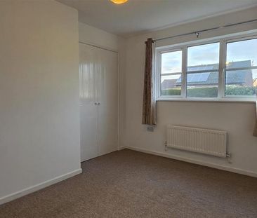 2 bedroom semi-detached house to rent - Photo 1