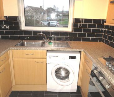 Gatcombe Drive - Photo 2