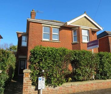 Bedroom Detached House In Wallisdown, BH10 - Photo 6