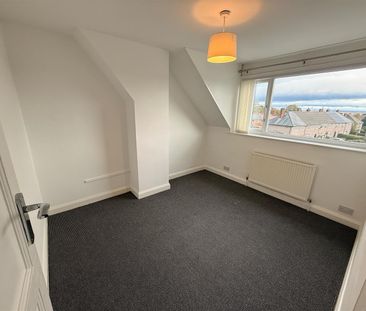 Cross Lane, Bebington, CH63 3AL - Photo 3