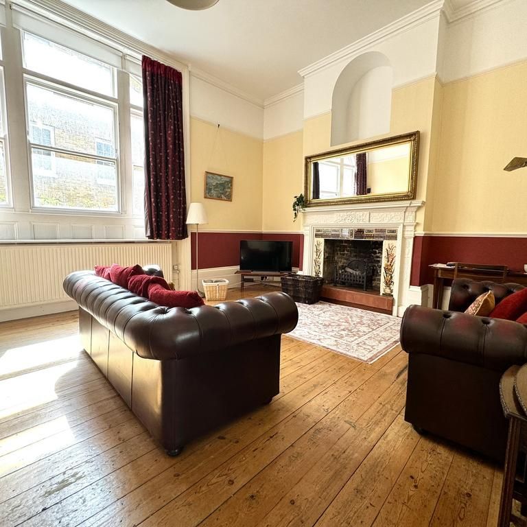 3 bedroom terraced house to rent - Photo 1