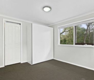 Dual Living Opportunity. - Photo 2