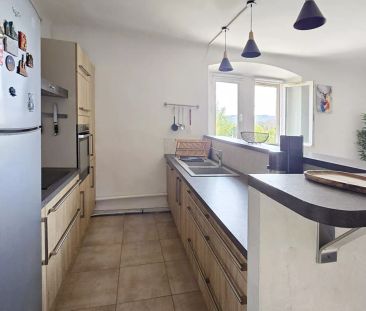 T3 meublé 64 m² avec 2 places de parking - Cazan (Vernègues) - Photo 5