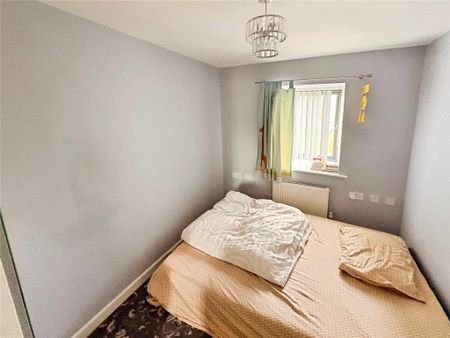 5 bedroom semi-detached house to rent - Photo 4