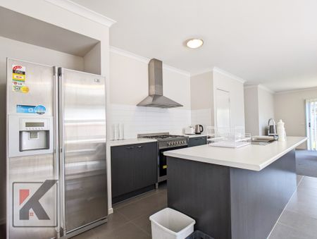 Point Cook - Photo 3