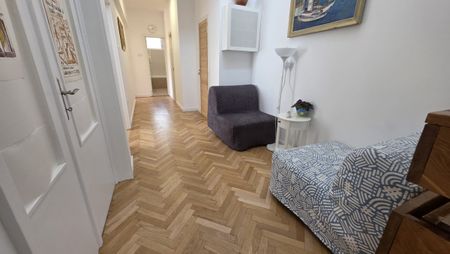 (Reserved) Apartment for Rent in the Central Area of Cluj-Napoca, close to the University of Medicine and Pharmacy, on the Bisericii Ortodoxe street. - Fotografie 3