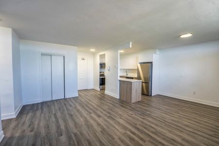 90 Eastdale - Photo 4