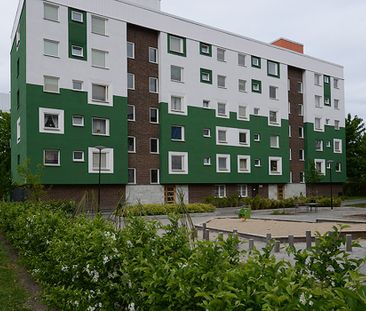 Servitutsvägen 7, Alby - Photo 1