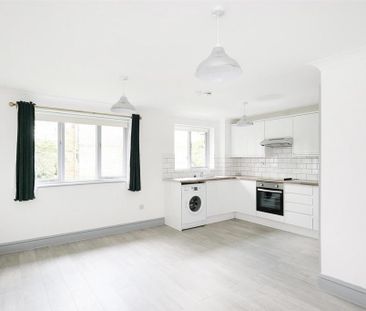 1 bedroom ground floor flat to rent - Photo 6