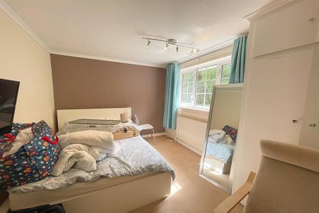 3 bedroom detached house to rent - Photo 5