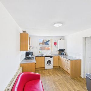 1 bedroom house to rent - Photo 2