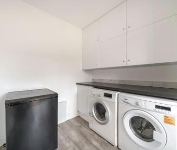 1 bedroom house of multiple occupation to rent - Photo 6