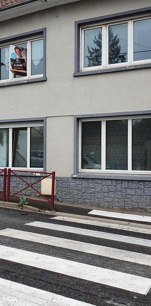 Location Appartement 4 pièces 83m² - Photo 1