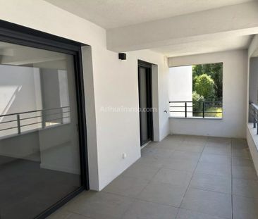 Location Appartement 2 pièces 52 m2 à Ajaccio - Photo 2